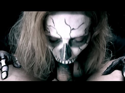 ❤️ Demon girl imeb kulli oma musta suuga ja neelab sperma. ️ Kaunis porno at us et.oldsex.ru